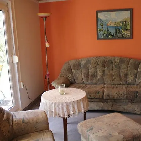 Ferienhaus Ferienhaus Schwichtenberg Vorp 2281 *